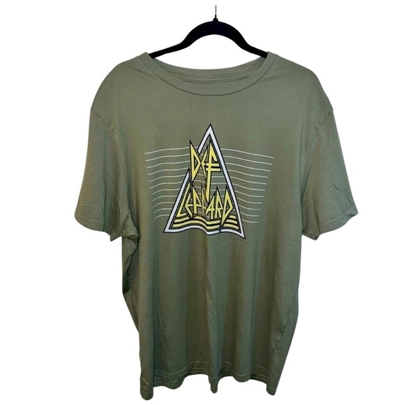 Def Leopard Other - Def Leppard Men’s Olive Green Band Logo Graphic Tee – XL